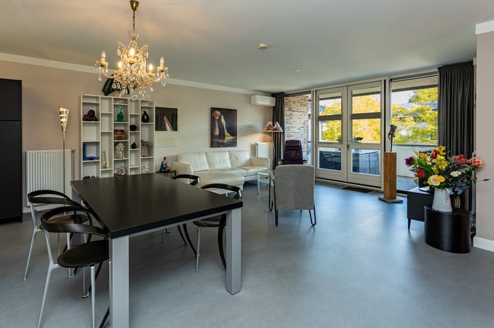 Foto 14 van Dorpsplein 24