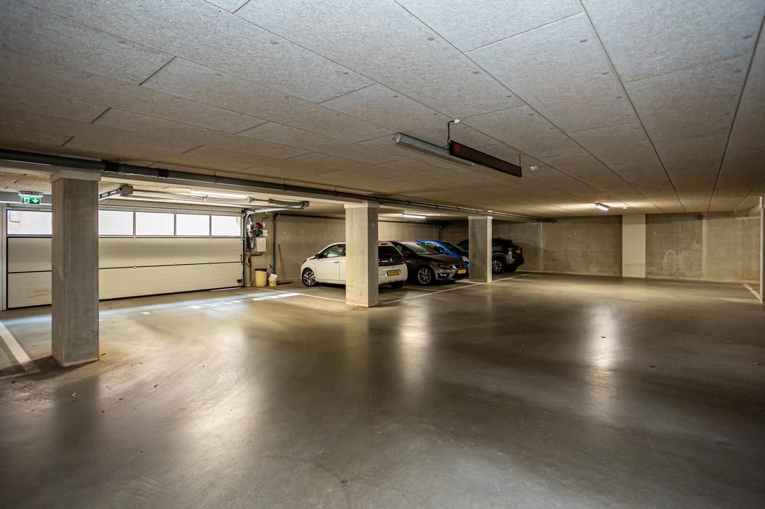 Foto 41 van Dorpsplein 24