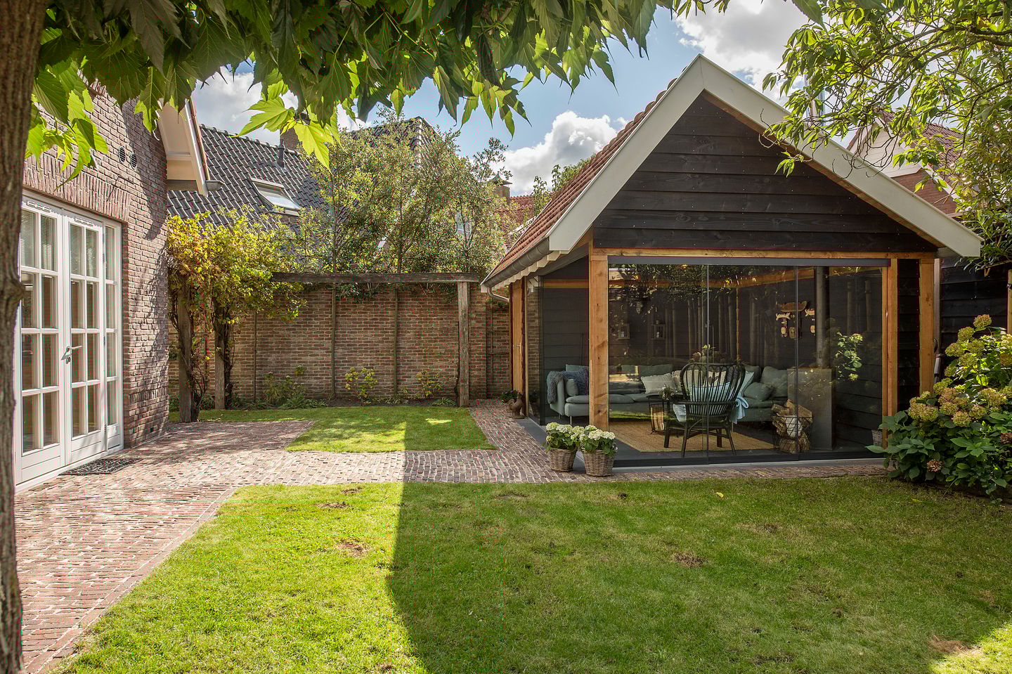 Photo 40 of Havezatestraat 19