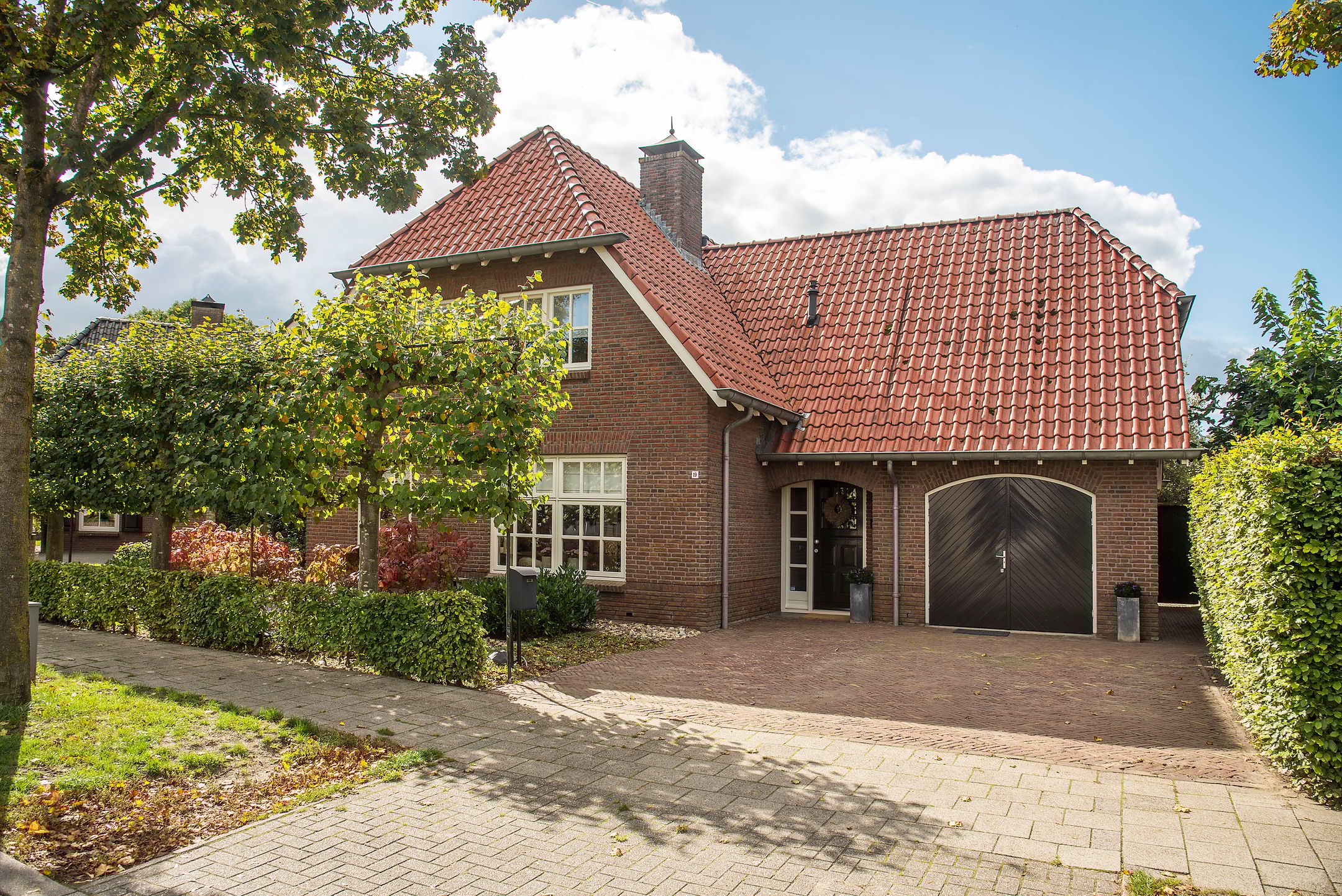 Photo 48 of Havezatestraat 19