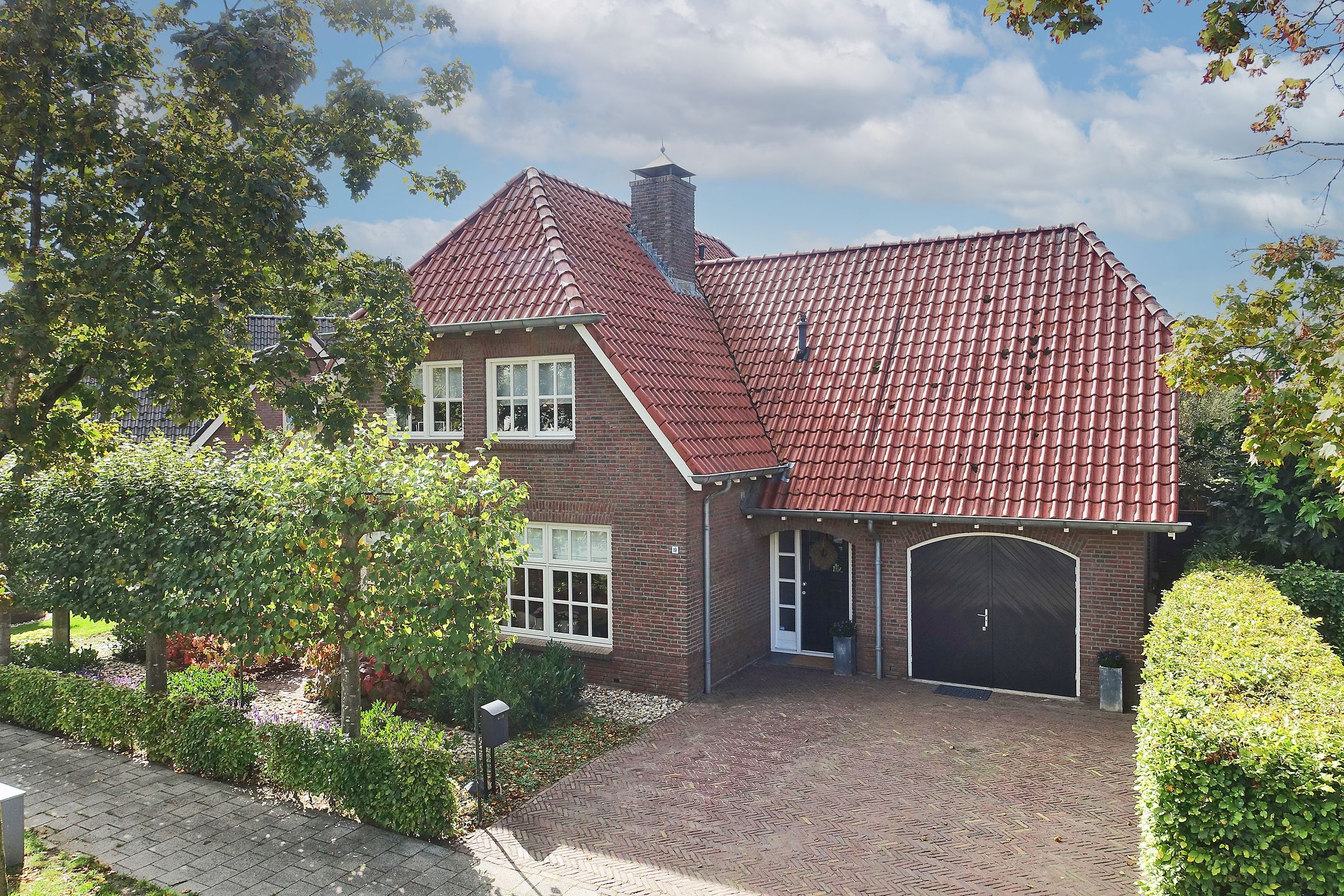 Photo 51 of Havezatestraat 19