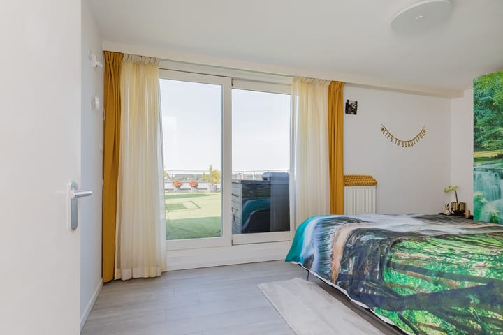 Foto 45 van De Hoven 101