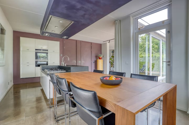 Photo 12 of Joosstraat 31