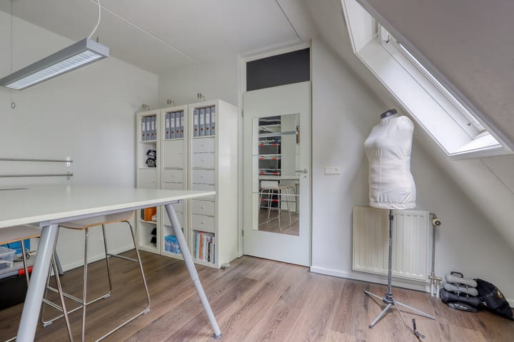 Photo 24 of Joosstraat 31