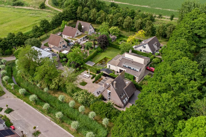 Photo 46 of Joosstraat 31