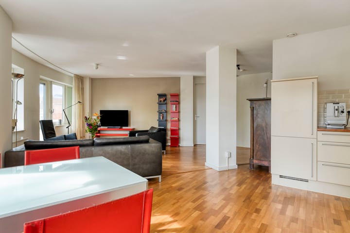 Photo 11 of Oostsingel 2-12