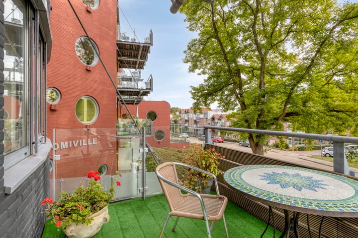 Photo 20 of Oostsingel 2-12