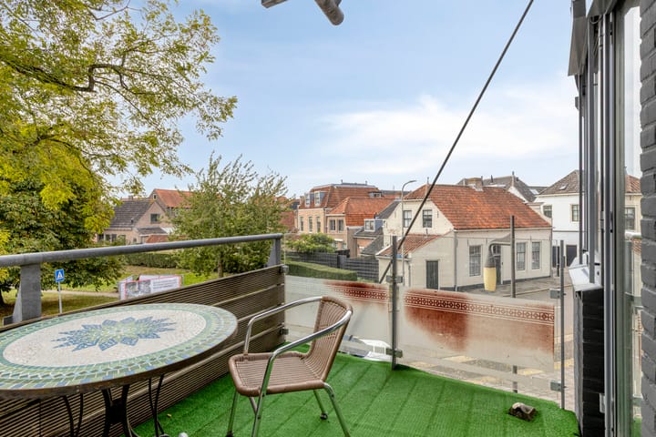 Photo 21 of Oostsingel 2-12