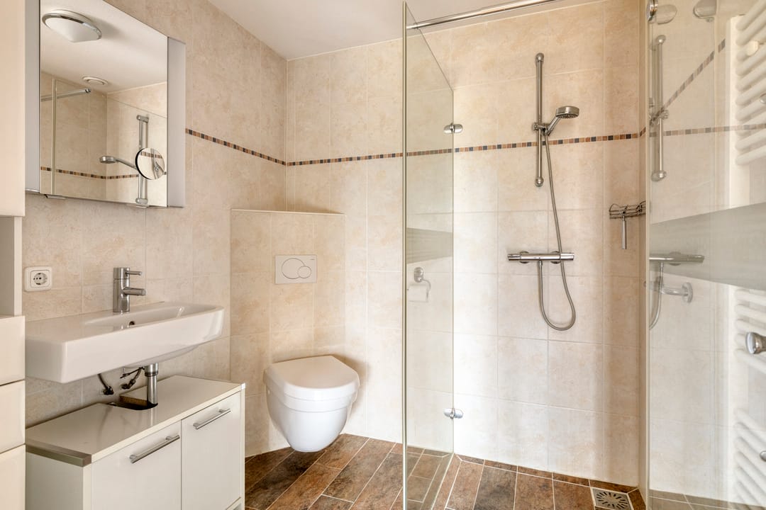 Foto 26 van Oostsingel 2-12