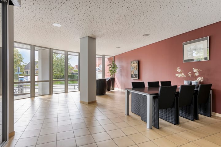 Photo 28 of Oostsingel 2-12