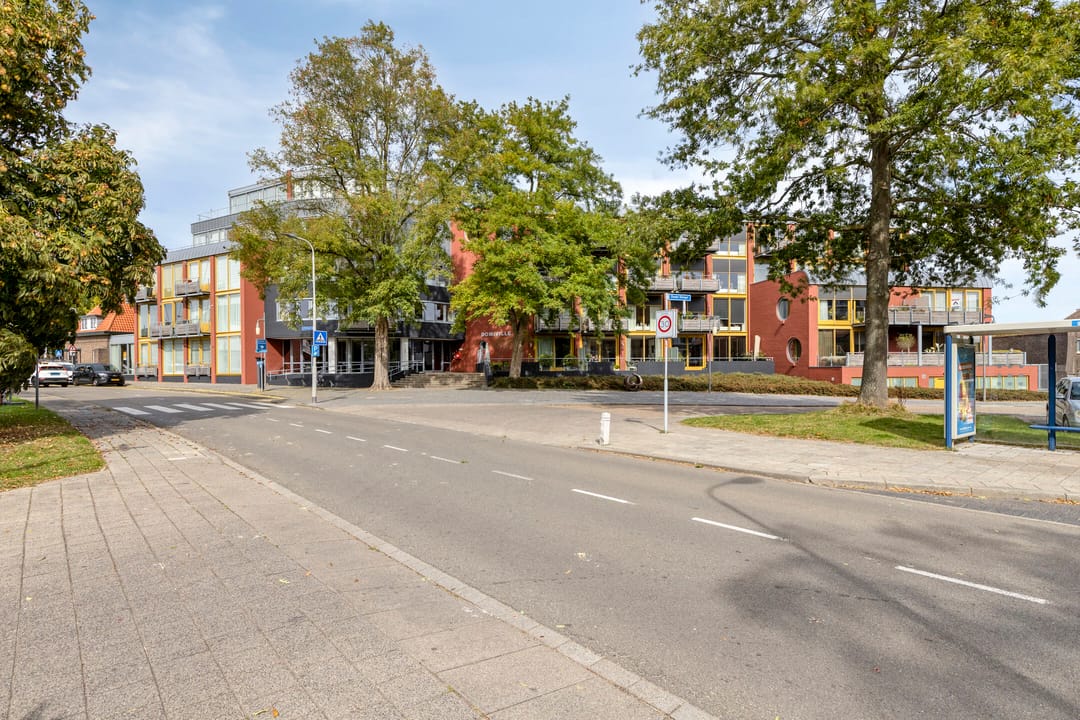 Foto 32 van Oostsingel 2-12