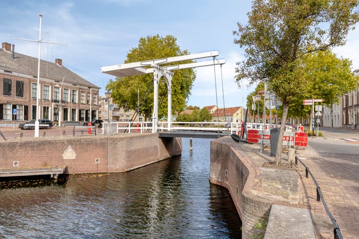 Photo 34 of Oostsingel 2-12