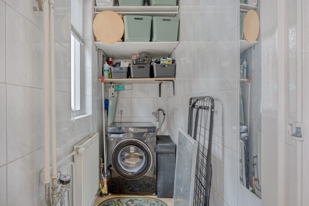 Foto 13 van Condensatorstraat 12