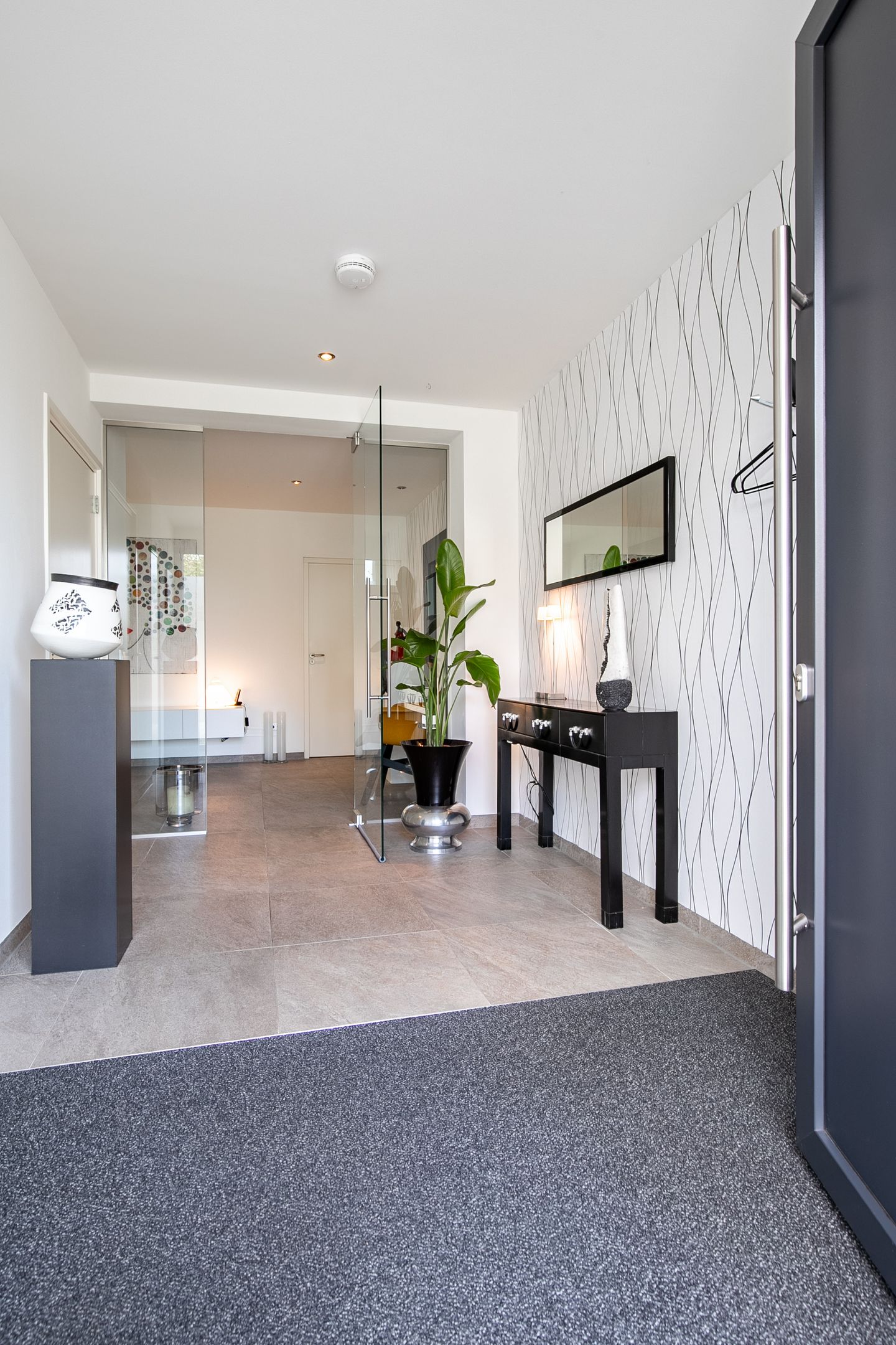 Photo 4 of Raadhuisplein 2-A