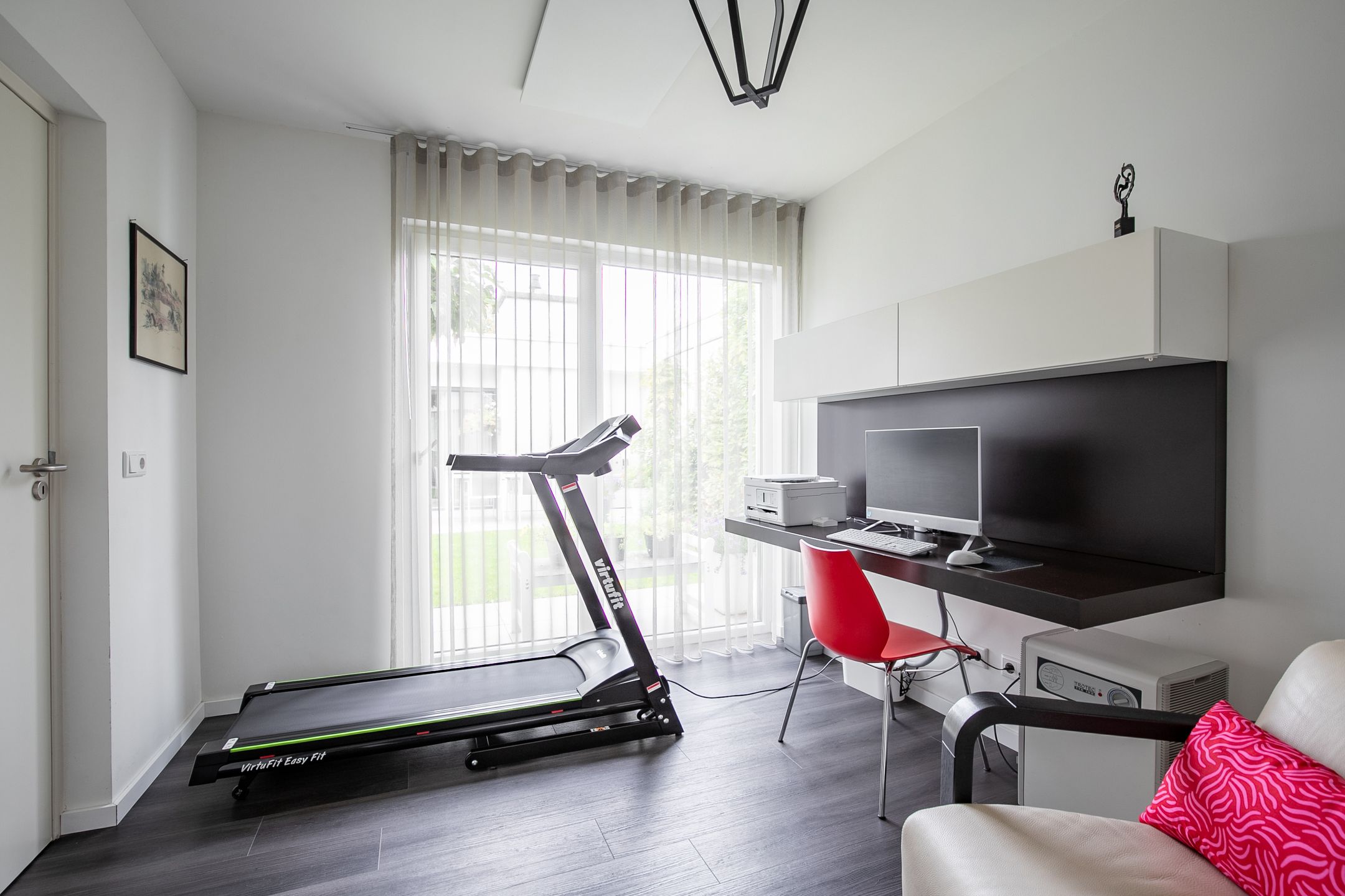 Photo 21 of Raadhuisplein 2-A