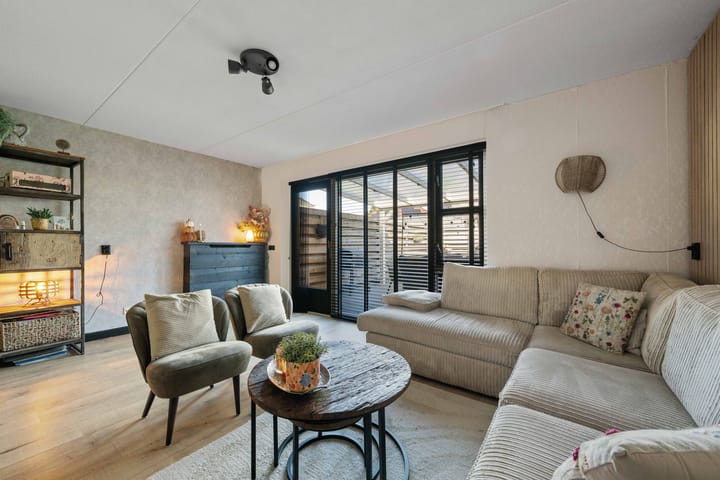 Photo 14 of Steenbreek 61