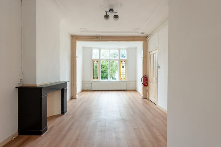 Foto 9 van De la Reyweg 38