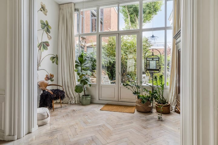 Foto 12 van Anna Paulownastraat 19