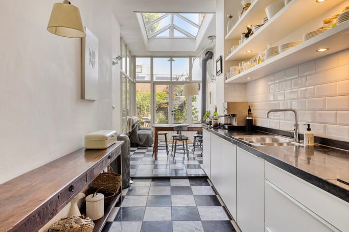 Foto 30 van Anna Paulownastraat 19