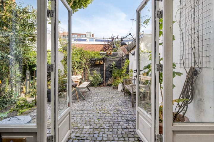 Foto 40 van Anna Paulownastraat 19