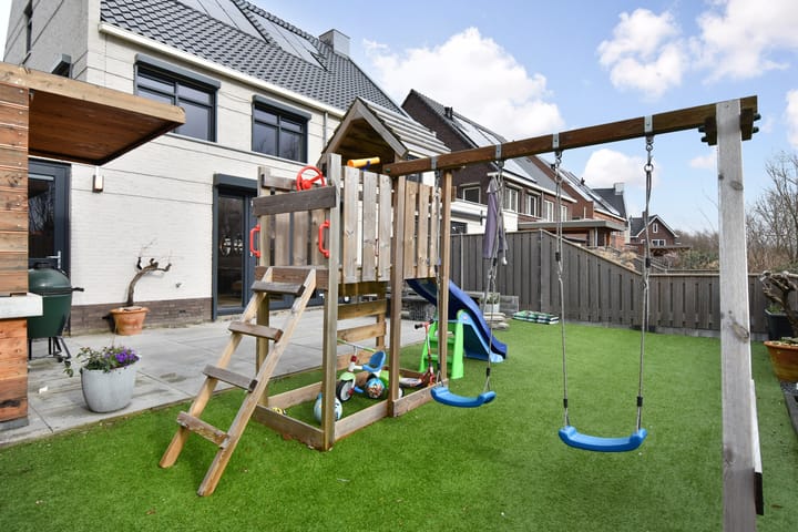 Photo 4 of Vossenzoom 253