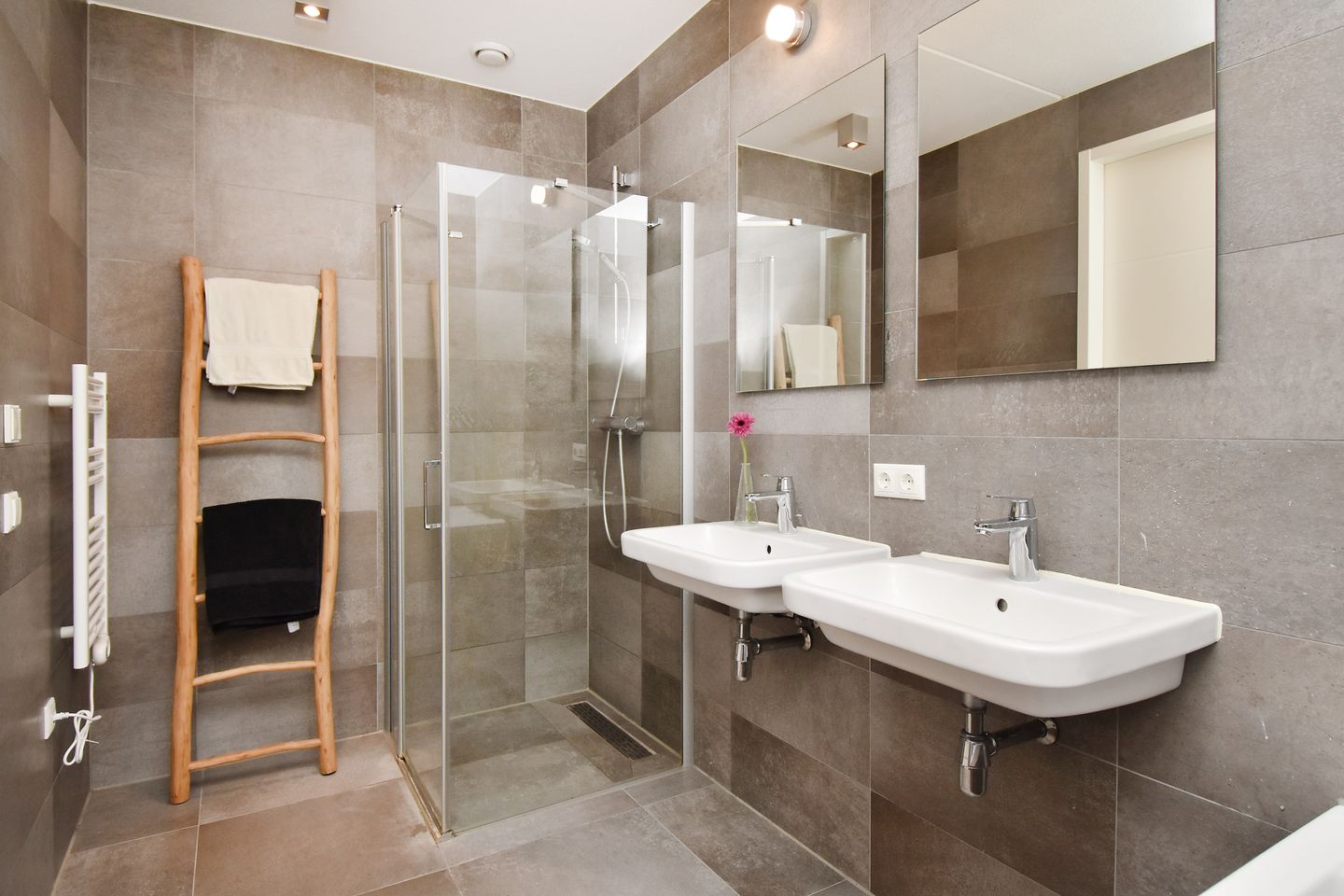 Foto 5 van Vossenzoom 253