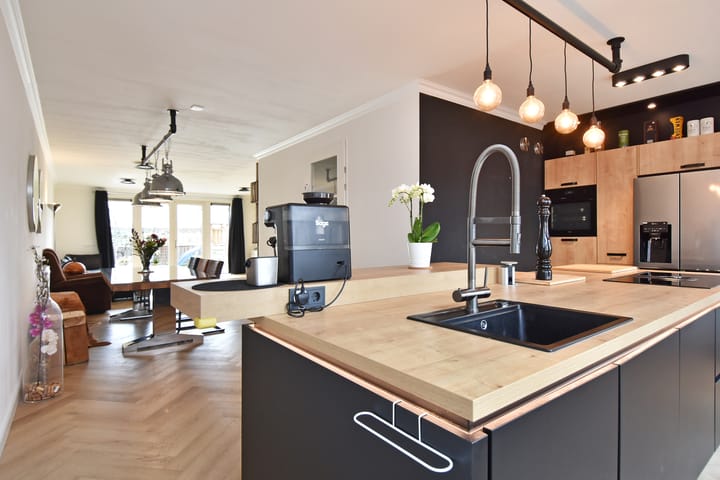 Photo 20 of Vossenzoom 253