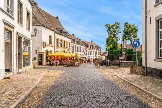 Foto 61 van Trippaardstraat 25