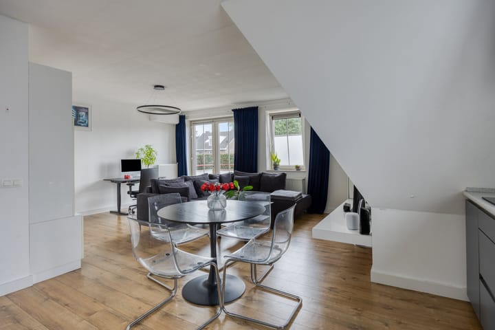 Foto 2 van Kerkeind 13-D