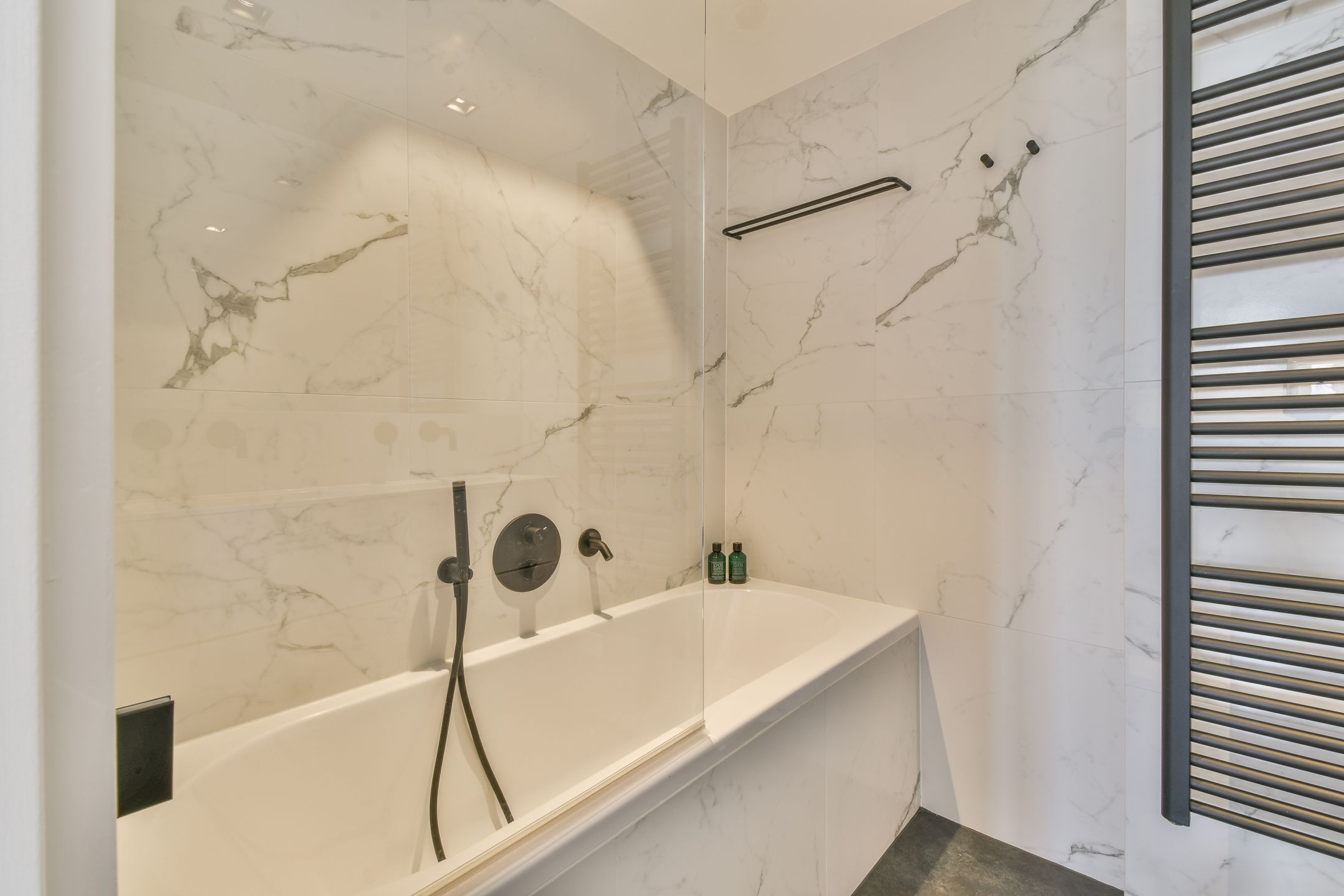 Foto 12 van Minervaplein 11-5