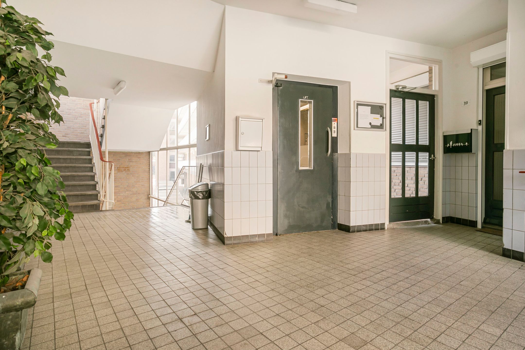 Foto 12 van Bergstraat 111