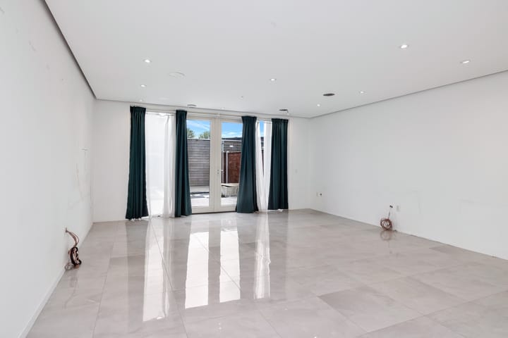 Foto 11 van Karimunstraat 24