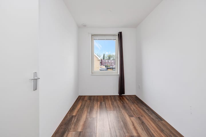 Foto 35 van Karimunstraat 24