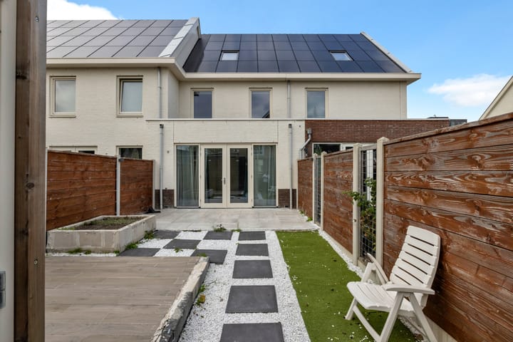 Foto 44 van Karimunstraat 24