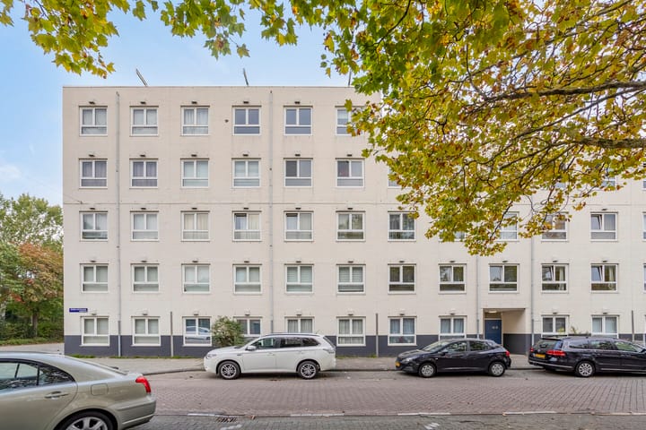 Photo 4 of Daniël Defoelaan 9