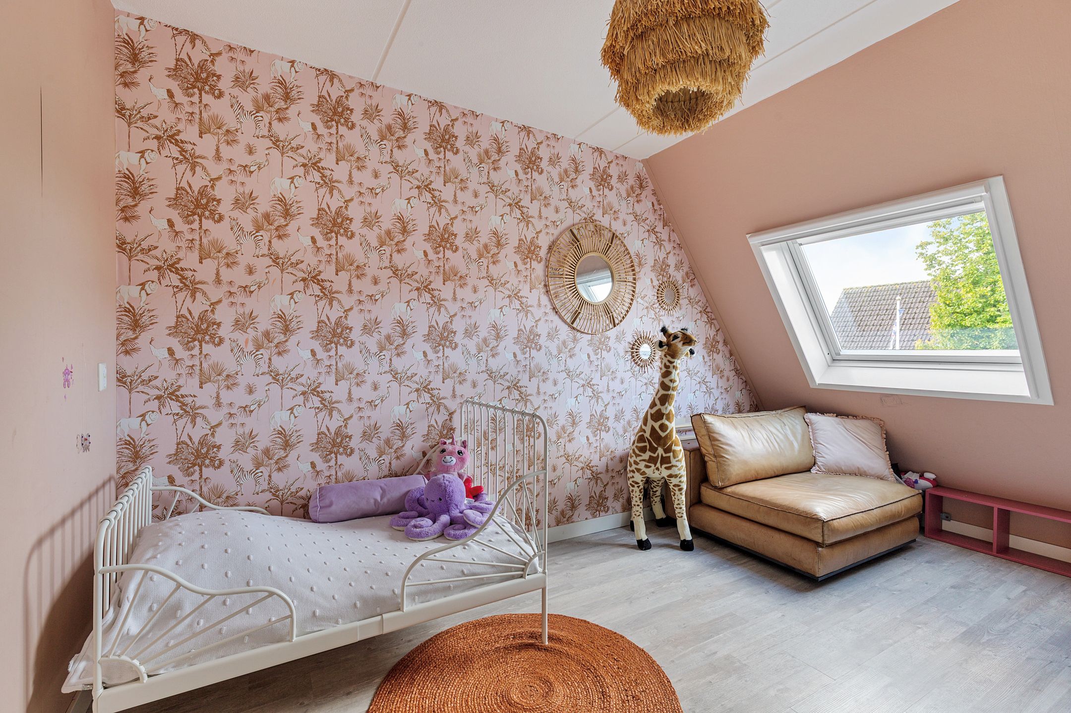 Photo 27 of Roefke 5