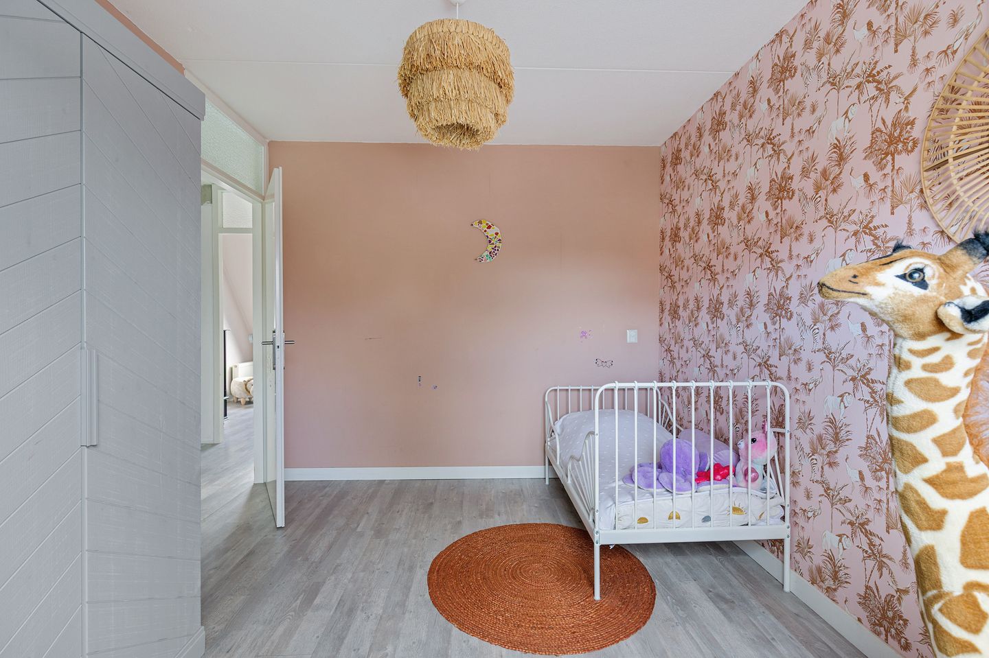 Photo 29 of Roefke 5