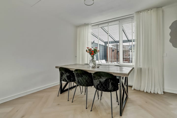 Foto 7 van Dommelstraat 37