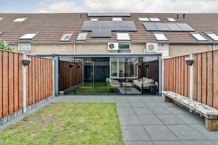 Foto 28 van Dommelstraat 37