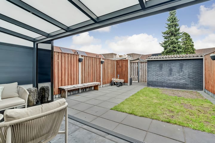 Foto 30 van Dommelstraat 37