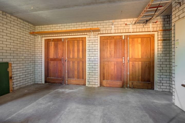 Photo 41 of Lindenlaan 23