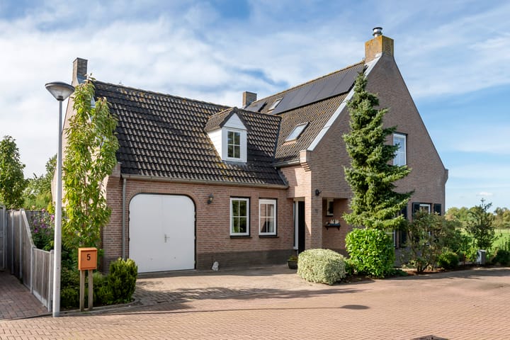 Foto 6 van Overwijker Maat 5