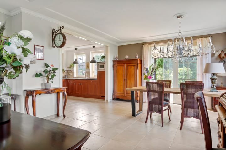 Foto 32 van Overwijker Maat 5