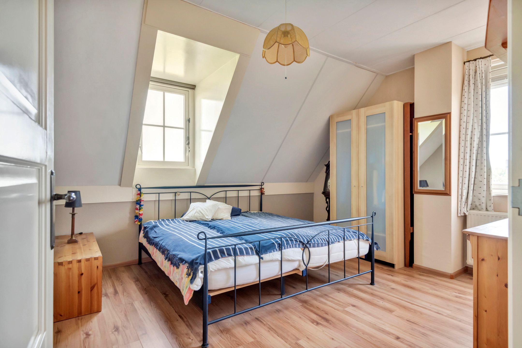 Foto 57 van Overwijker Maat 5