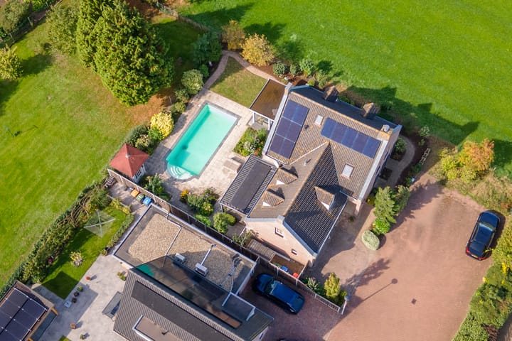 Foto 65 van Overwijker Maat 5