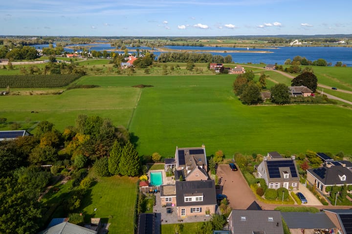 Foto 66 van Overwijker Maat 5