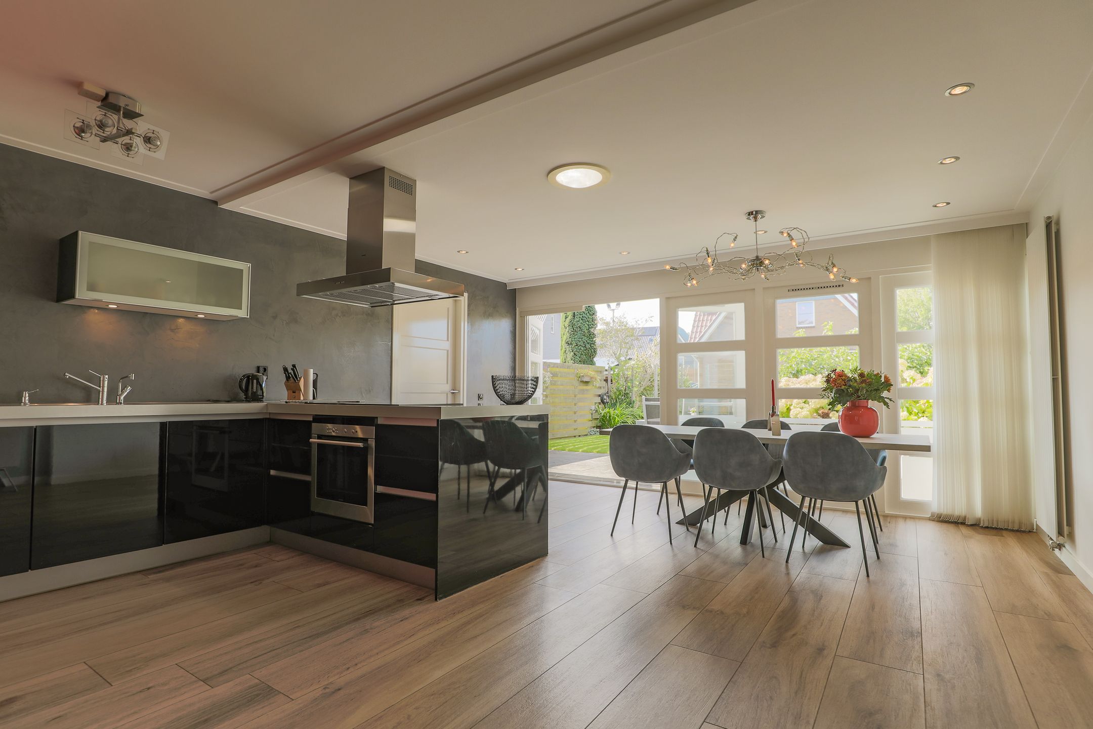 Photo 9 of Binnenhof 4