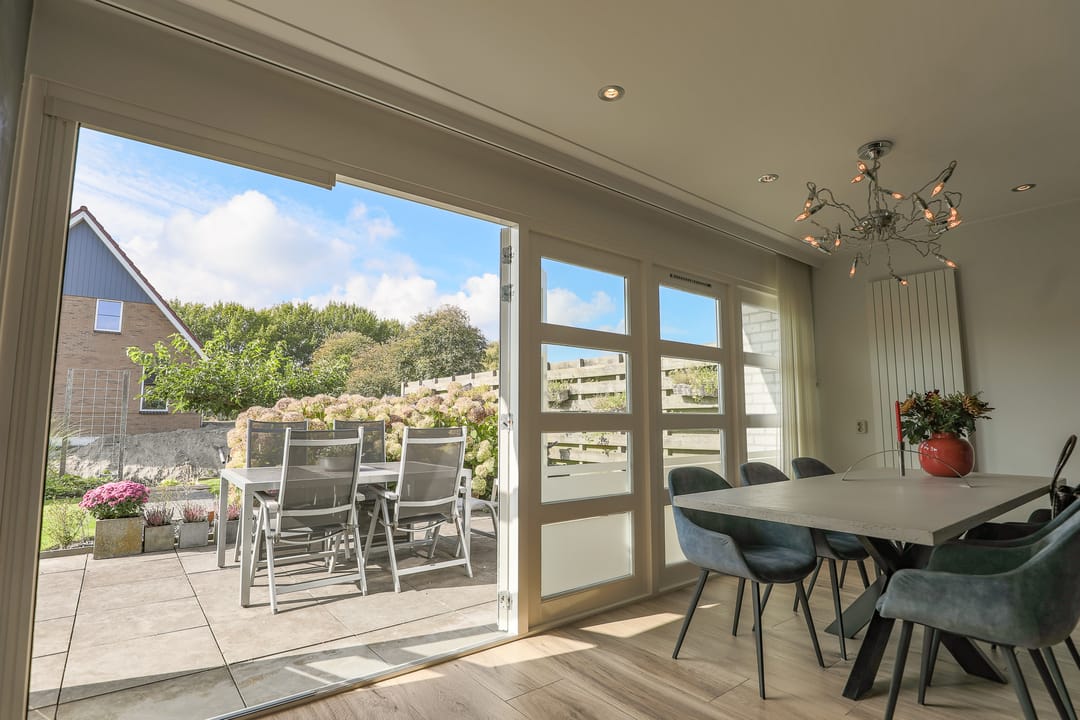 Photo 23 of Binnenhof 4