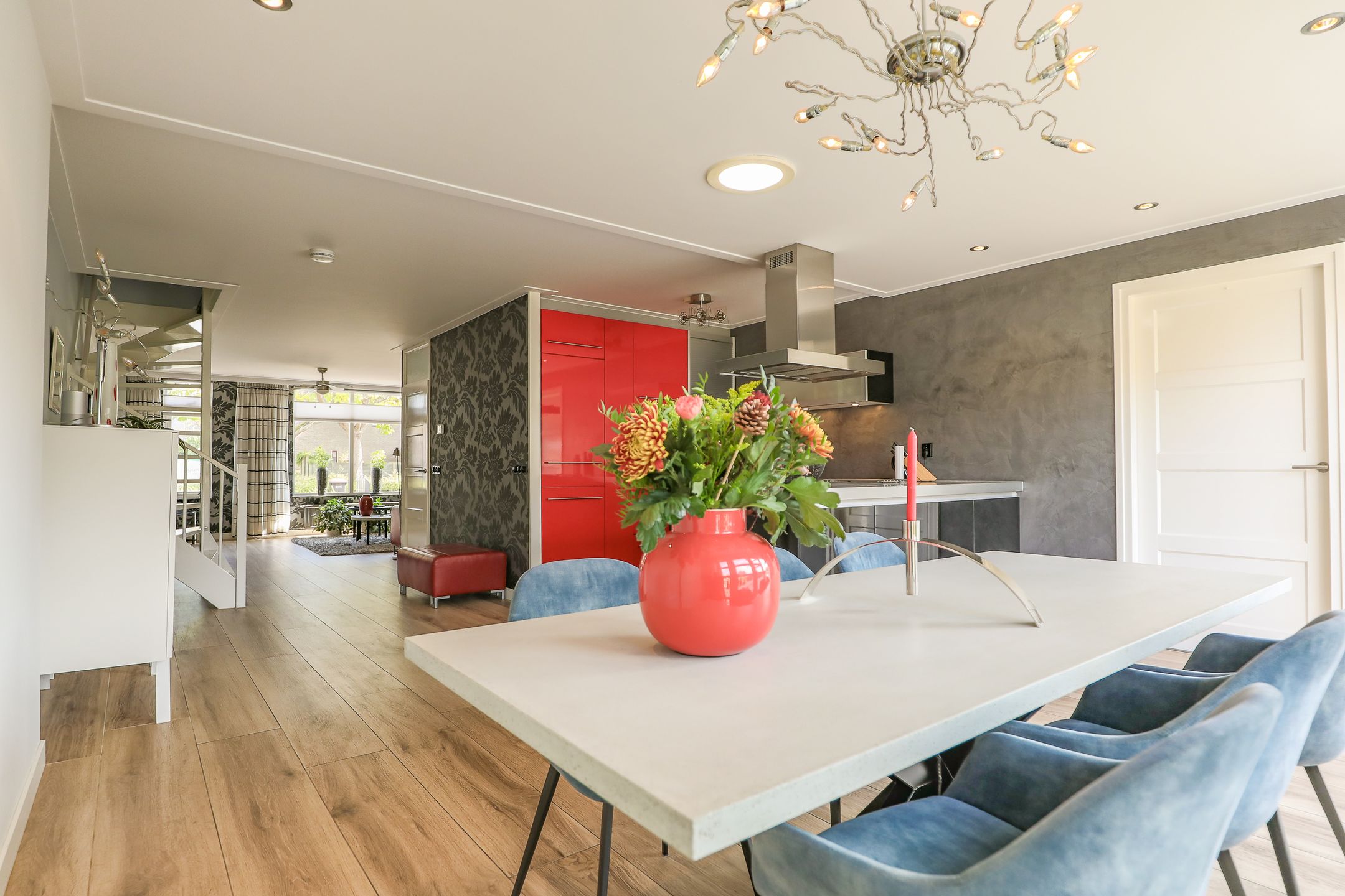 Photo 24 of Binnenhof 4