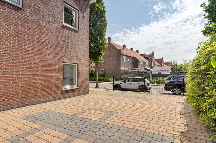 Photo 41 of Koningin Julianastraat 26